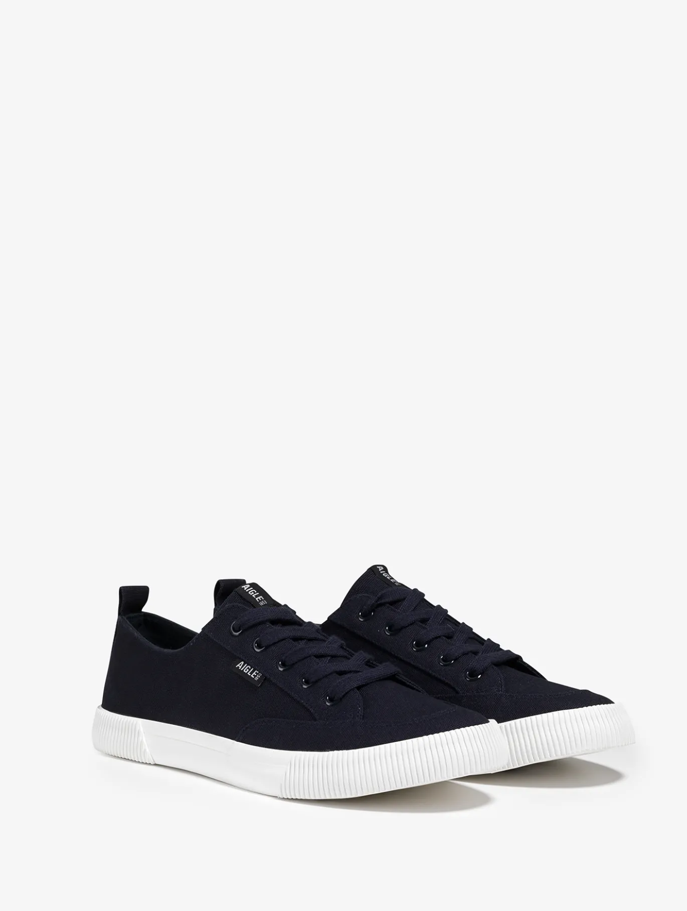 La sneaker en toile indémodable - Bleu
