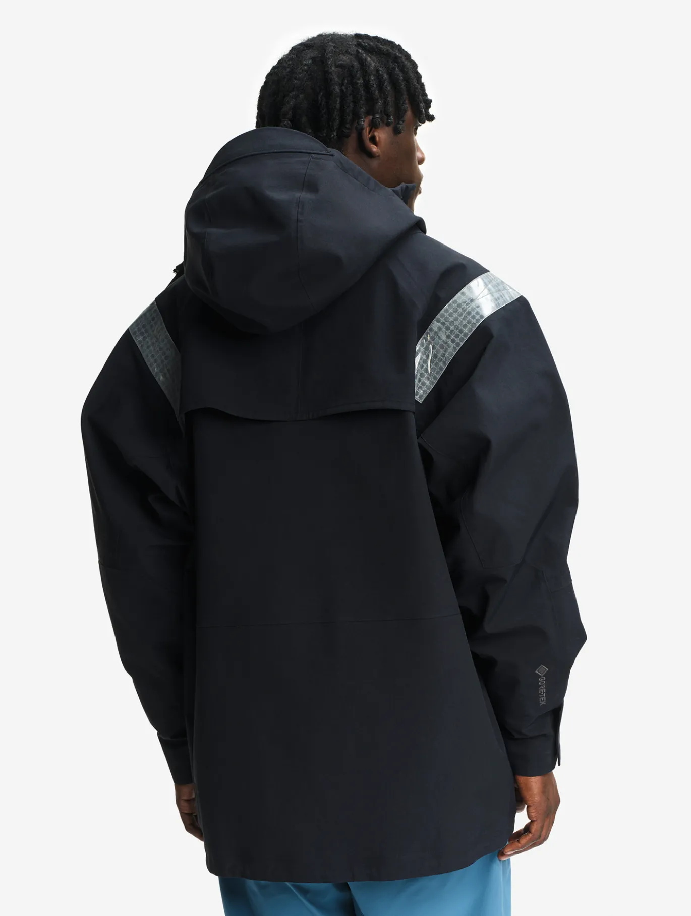 Le manteau mixte technique GORE-TEX® Aigle Experience by Études - Noir